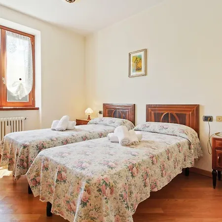 Casa Toni Holiday home Pianello Del Lario