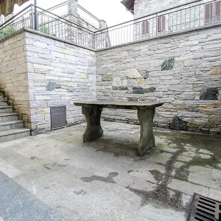 Casa Toni Pianello Del Lario