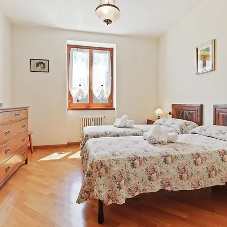 Casa Toni Nyaraló Pianello Del Lario